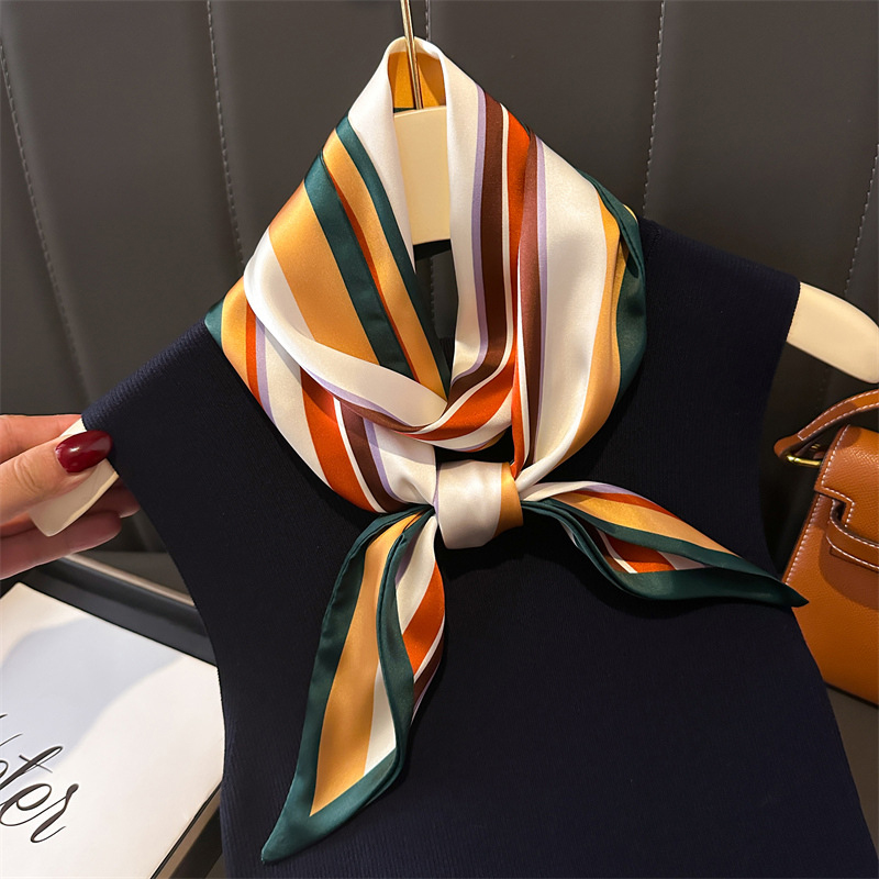 New Luxury Narrow Short Twill  - đánh giá và giá Luxury Bags Sell