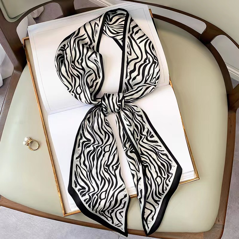 Luxury Zebra Print Silk Square - đánh giá và giá Luxury Bags Duffle