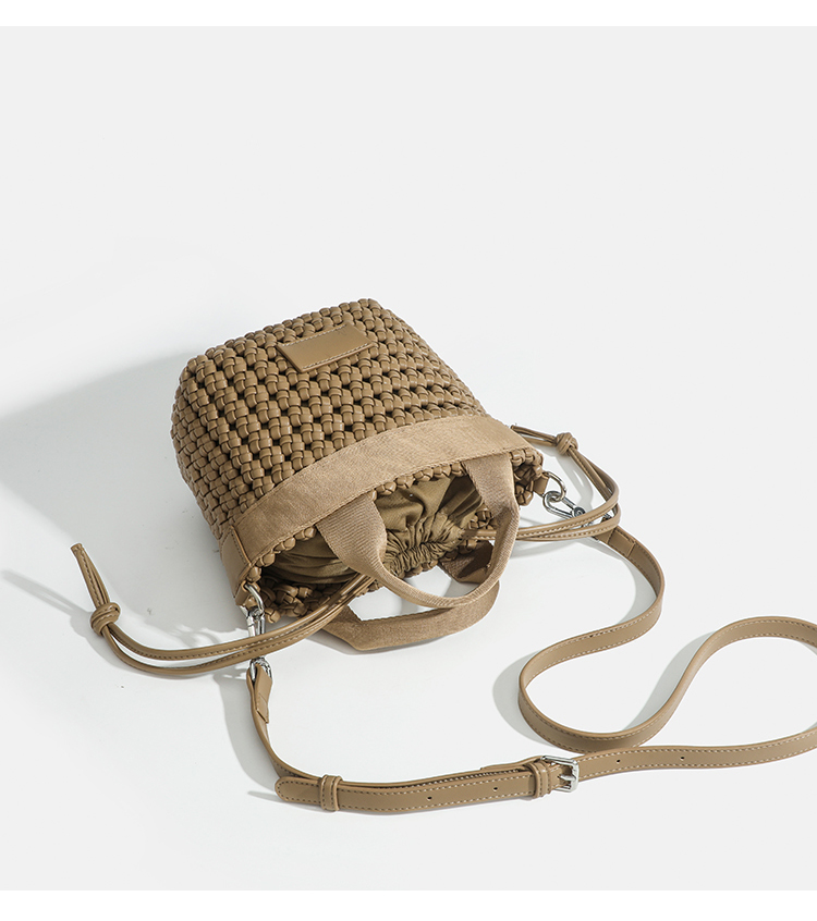 Kazrvna tote bag Women's bags  - đánh giá và giá Luxury Bags Price