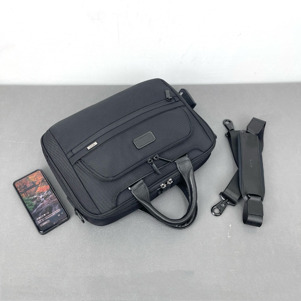 Luxury Men's Business Briefcas - đánh giá và giá Luxury Bags Laptop