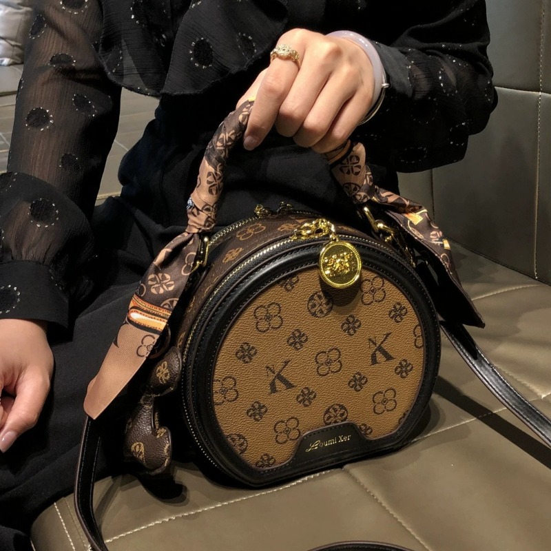 Casual Simple Vintage Classic  - đánh giá và giá Luxury Bags Paris