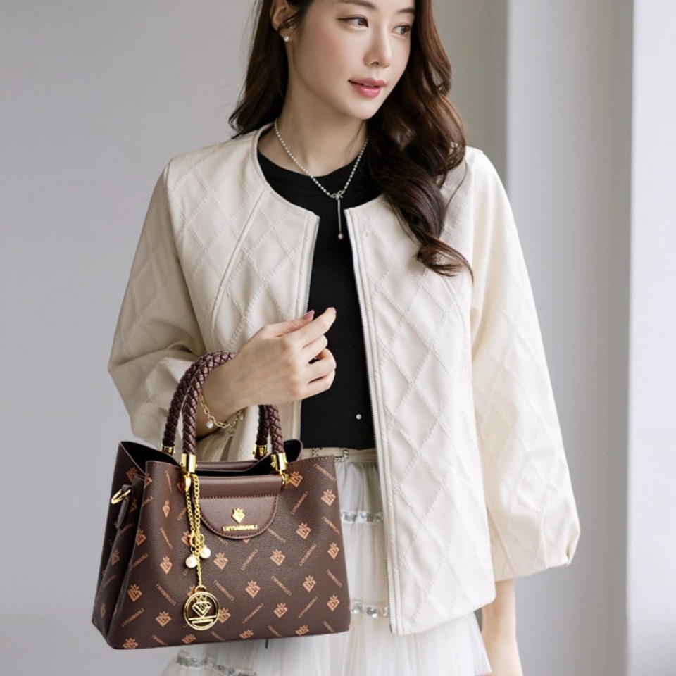 Woven Handle Genuine Brand Hig - đánh giá và giá Luxury Bags Made