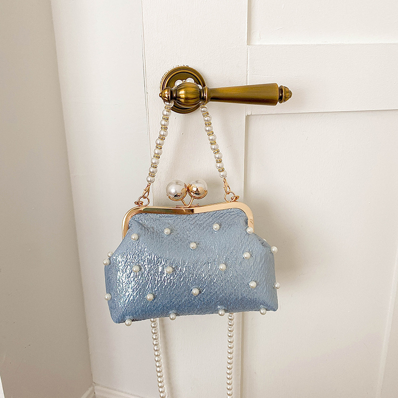 Glitter Pearl Decor Kiss Lock  - đánh giá và giá Luxury Bags That Are Affordable